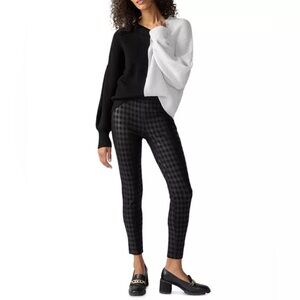 NWOT Runway Cropped Leggings M